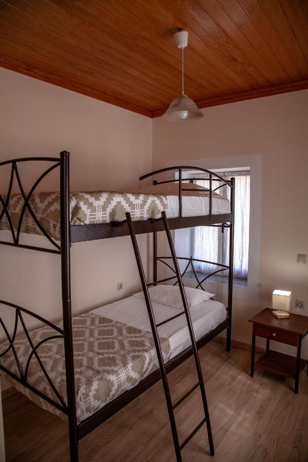 Spyran Apartment Marantochori Exterior photo